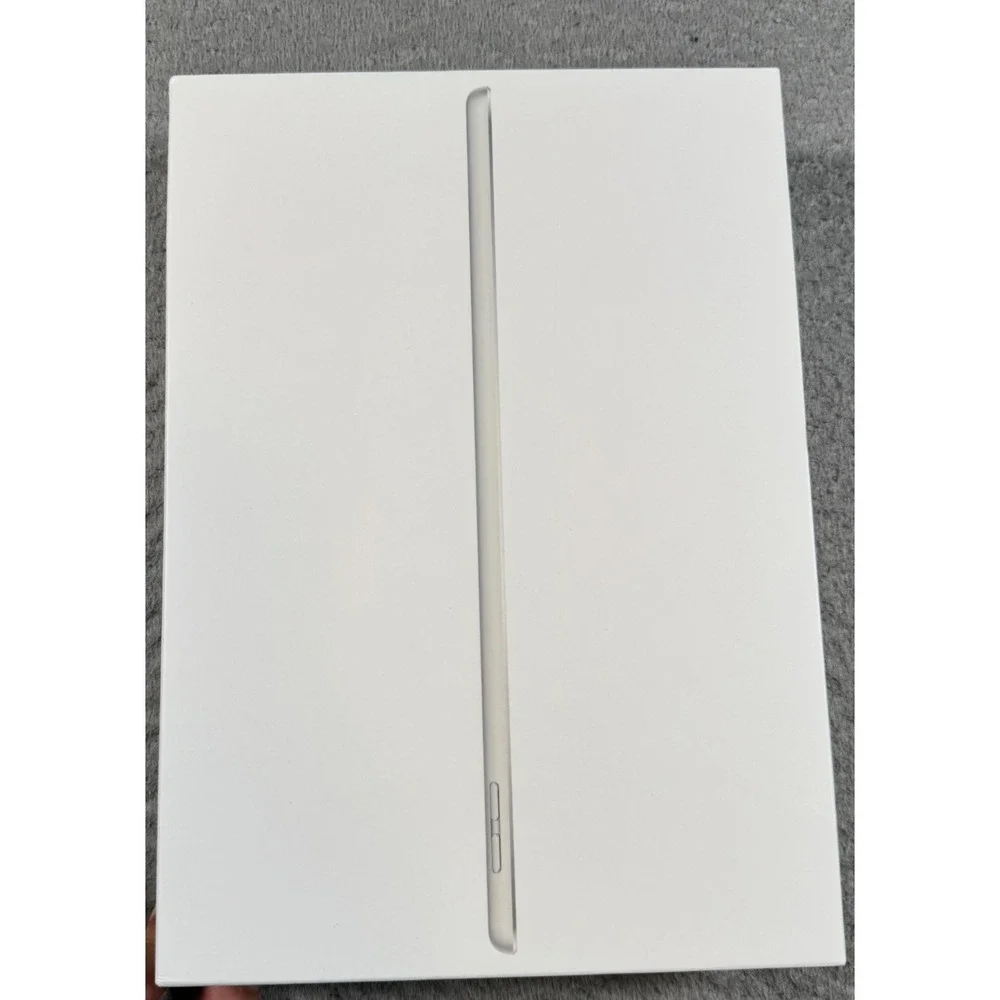 Apple iPad (9th Generation) A2602 64 GB, Wi-Fi, 10.2 in - Space Gray BOX ONLY‎